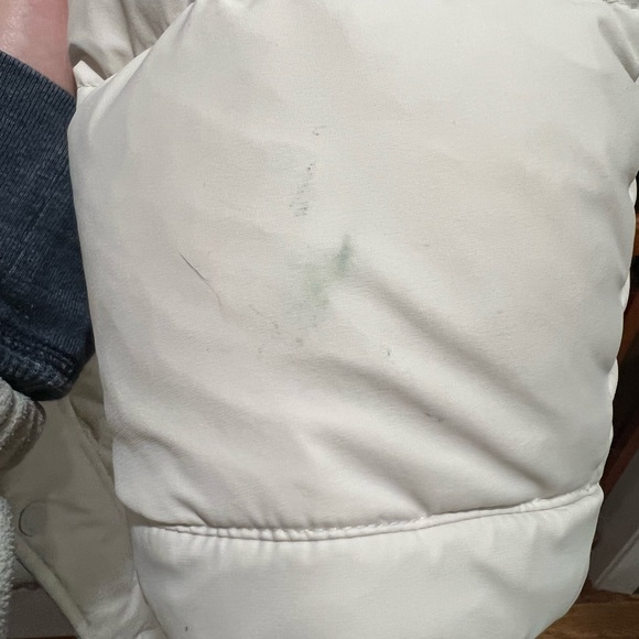 The Aritzia Super Puff Long in Matte Pearl Size Small Puffer Jacket - Picture 7 of 7